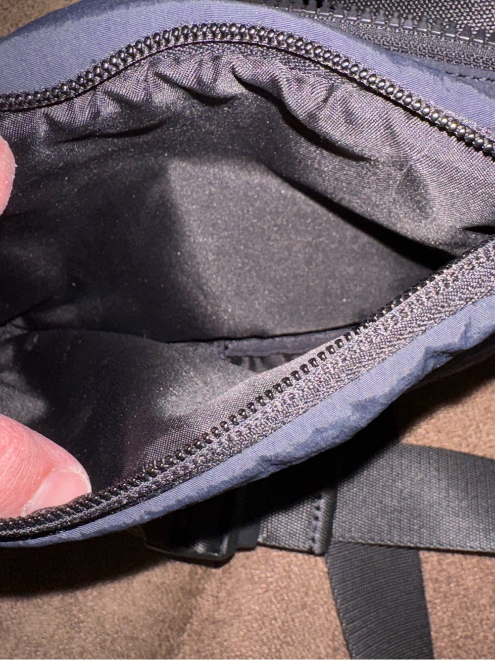 Lululemon Crossbody - Picture 10 of 10